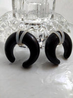 00G Black Glass Buffalo Pincher Ear Stretcher – U-Shape, Metal-Free, Sold as Pair