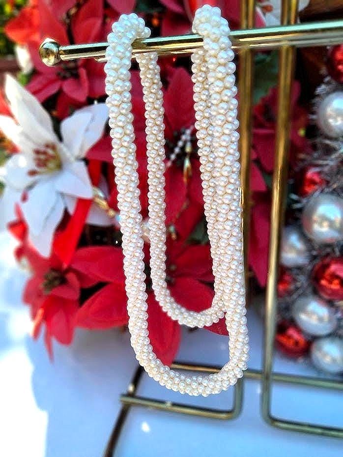 Vintage Faux Creamy White Pearl Crochet Rope Necklace – 12", Slip-Over-Head