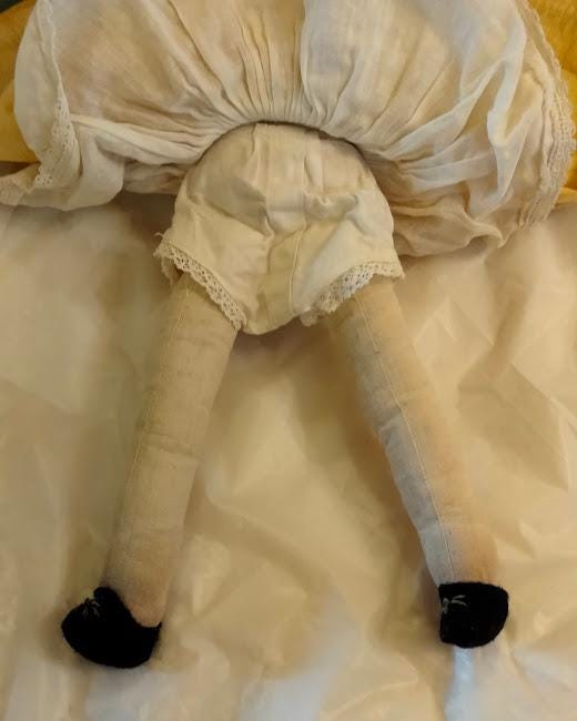 Vintage 1940s Mexican Festival Cloth Doll – 13" Handcrafted Heirloom Display Piece