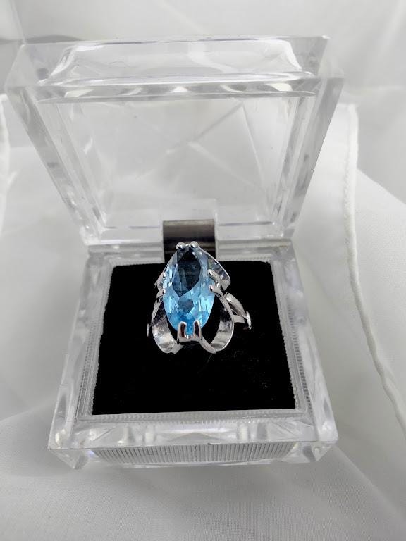 Vintage Sterling Silver Aquamarine Cocktail Ring – Size 8.5, Geometric Statement Piece