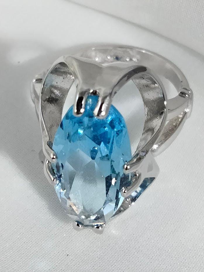 Vintage Sterling Silver Aquamarine Cocktail Ring – Size 8.5, Geometric Statement Piece