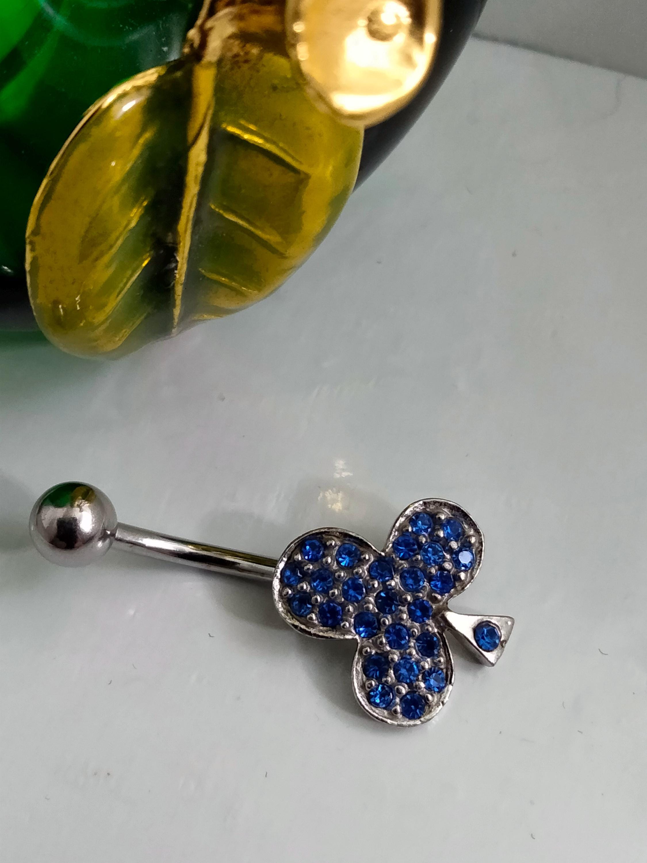 Blue Rhinestone Clover Belly Ring – Surgical Steel