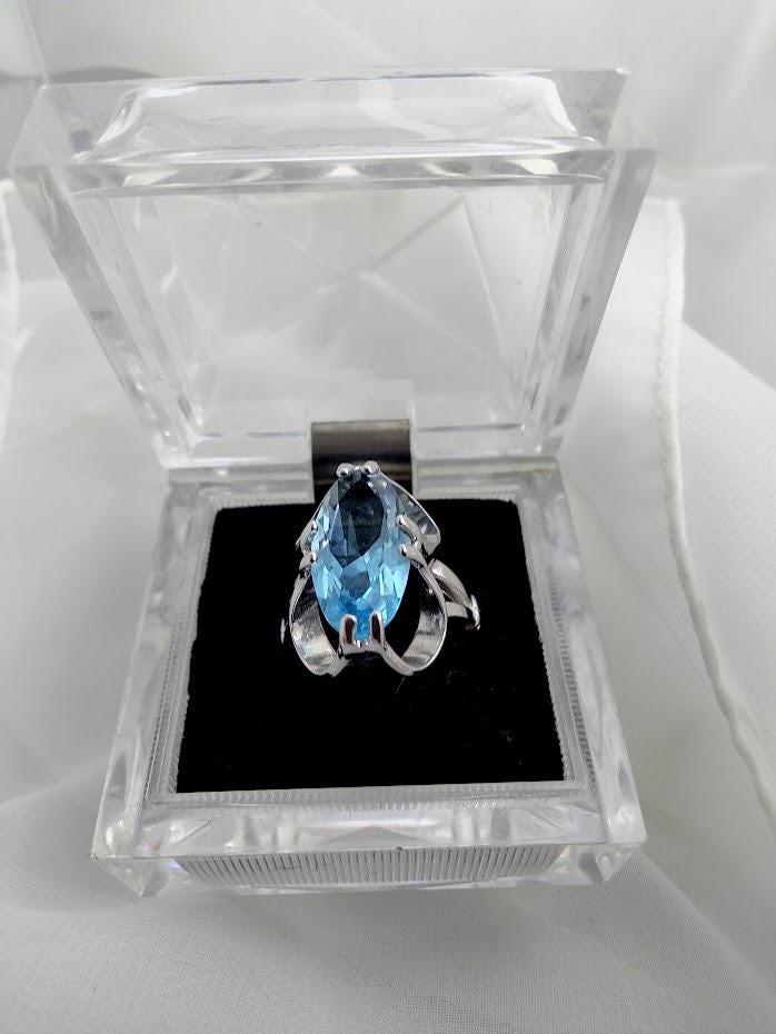Vintage Sterling Silver Aquamarine Cocktail Ring – Size 8.5, Geometric Statement Piece