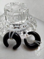 00G Black Glass Buffalo Pincher Ear Stretcher – U-Shape, Metal-Free, Sold as Pair