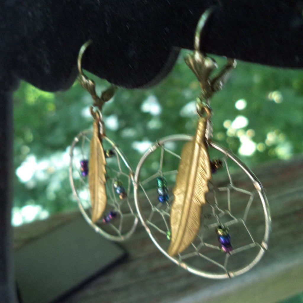 Vintage Handmade Dreamcatcher Earrings – Silver Wire, Gold Feather & Seed Beads